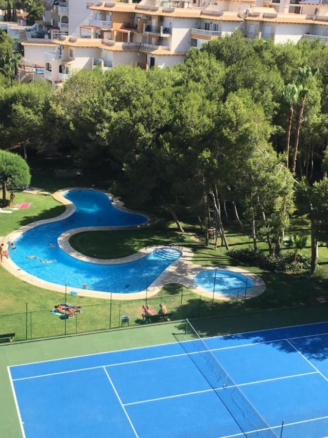 2-Bedroom And Living Room Apartment Near Campoamor Beach Exteriér fotografie